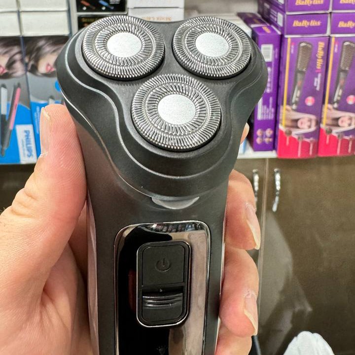 ریش تراش سه تیغ فیلیپس philips مدل AT899.