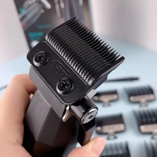 ماشین اصلاح وی جی ار V-003 پر قدرت و بسیار با کیفیتجدید