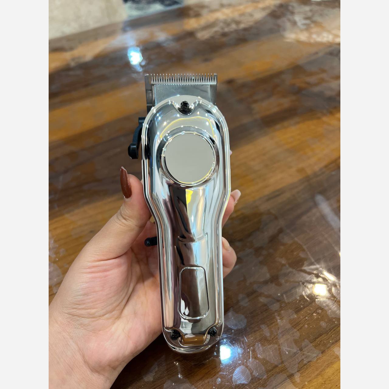 ماشین اصلاح حجم زن سر و صورت فیلیپس مدل PH-2024