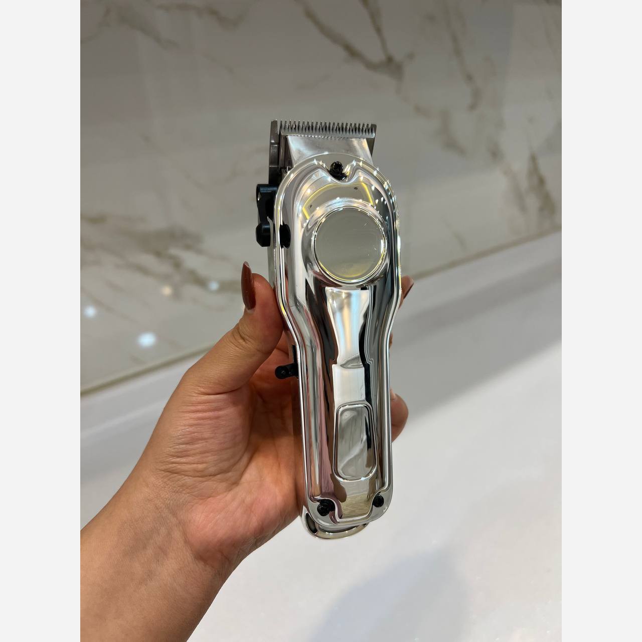 ماشین اصلاح حجم زن سر و صورت فیلیپس مدل PH-2024