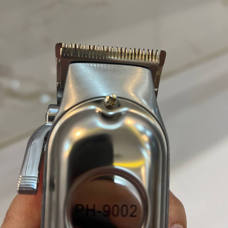 ماشین اصلاح حجم زن سر و صورت فیلیپس مدل PH-9002 اصلی