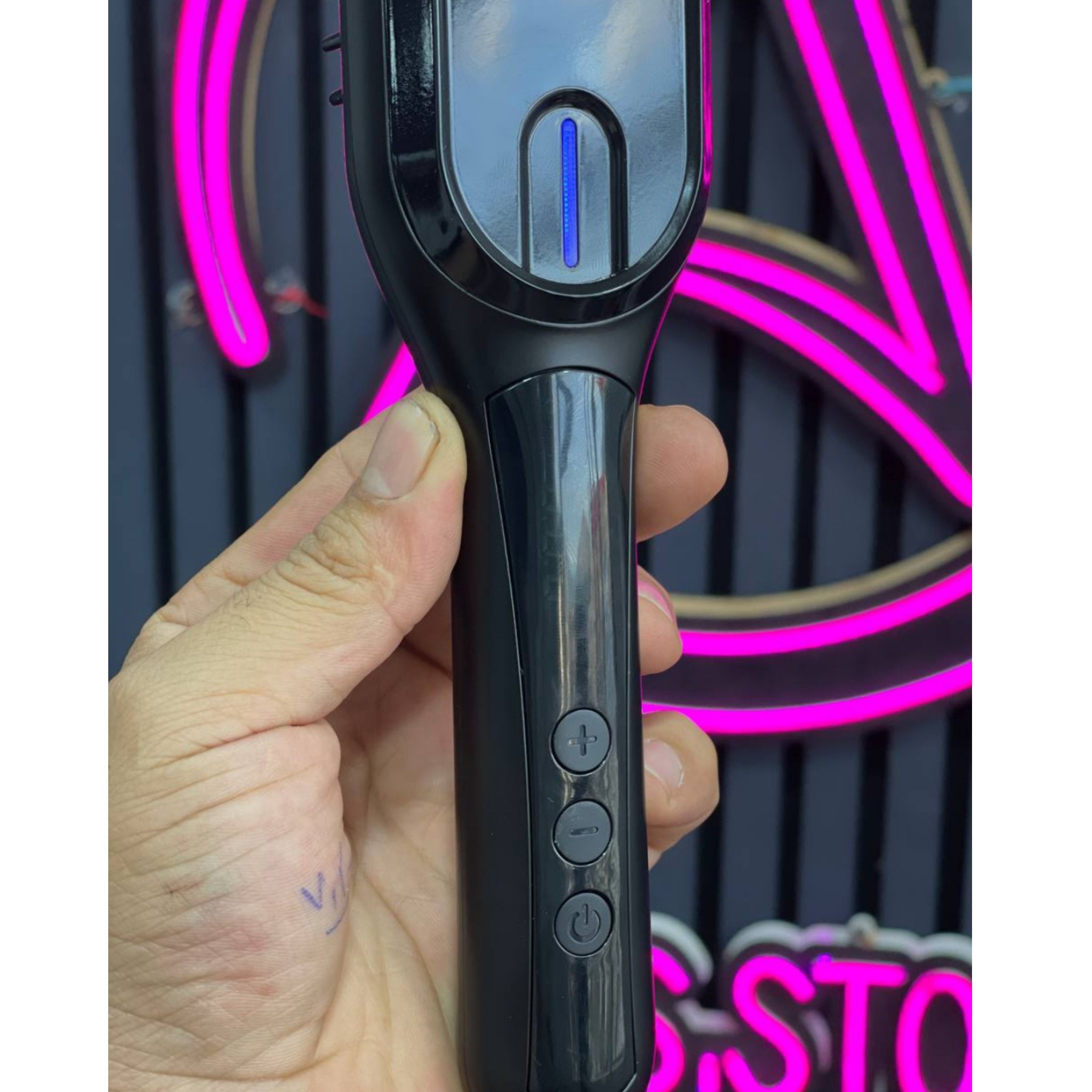برس حرارتی حرفه ای انزو 980درجه گرمایش دانه سرامیک صفحه نمایش دیجیتالی قابلیت تنظیم دما سیم چرخشی 360 جنس سالنی و اصلی