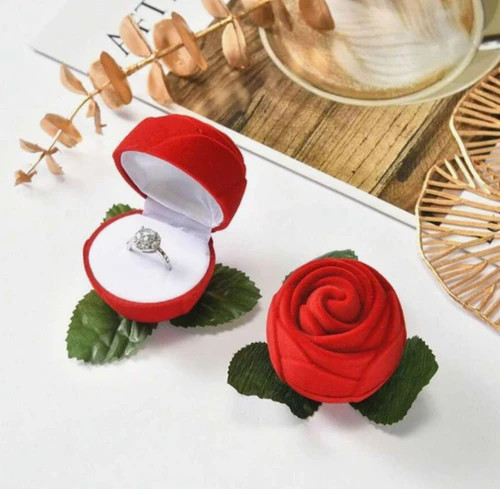 اکس انگشتر کادویی طرح گل رز سوپرایزی