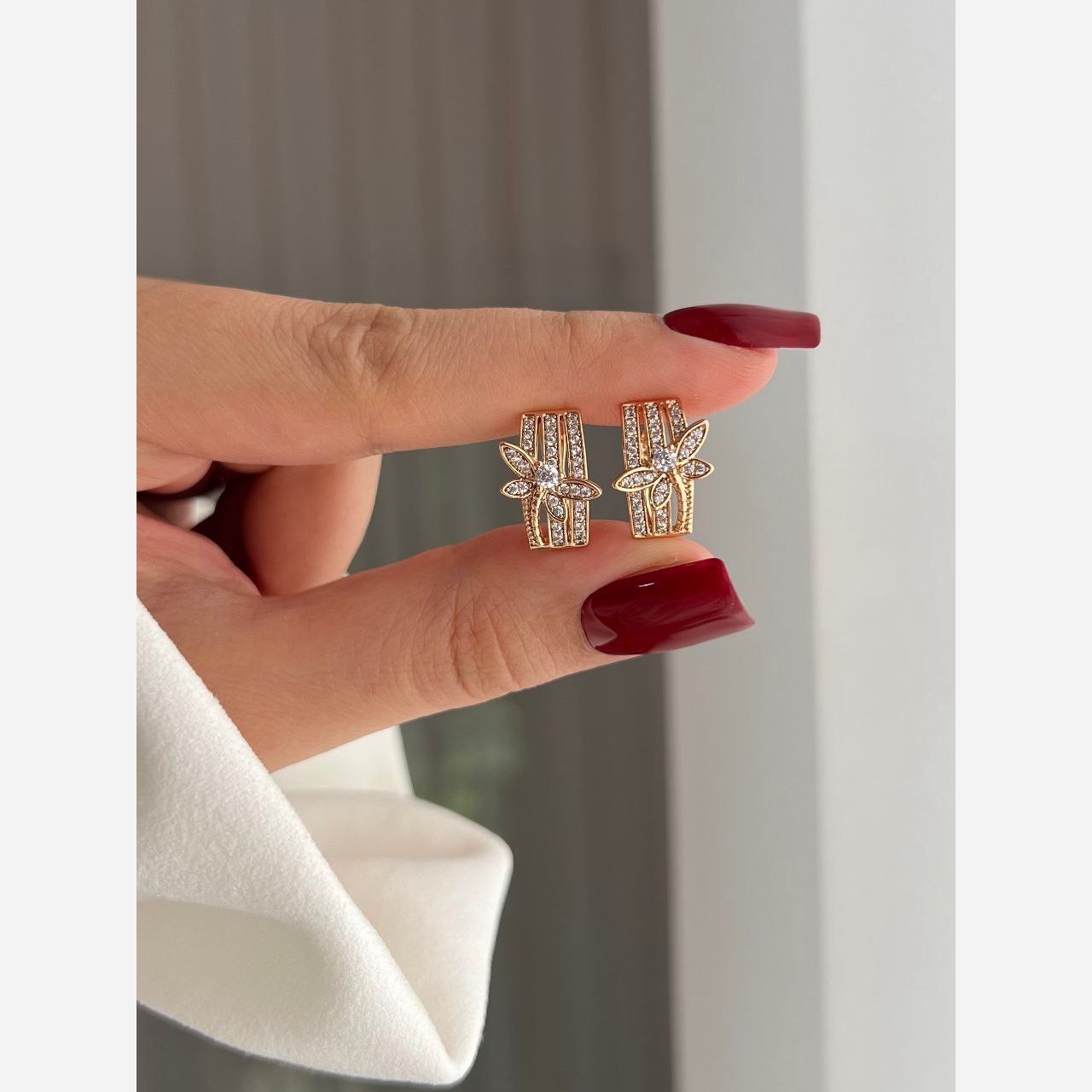 گوشواره ژوپینگ مجلسی شاپرک کلیپسی گالری هیما
