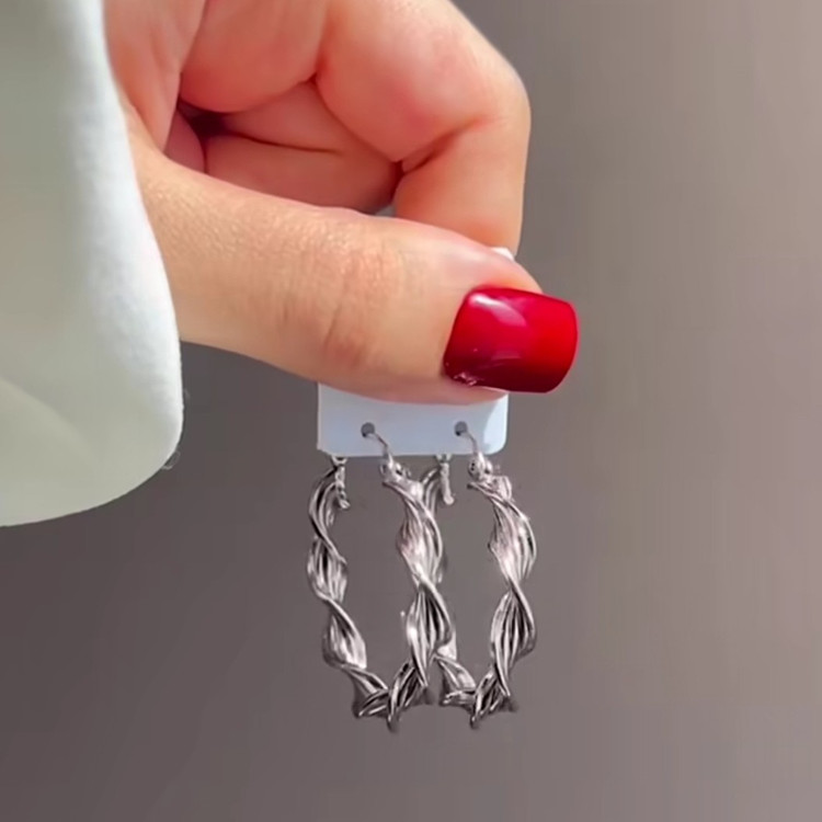 گوشواره ژوپینگ پیچی گالری هیما