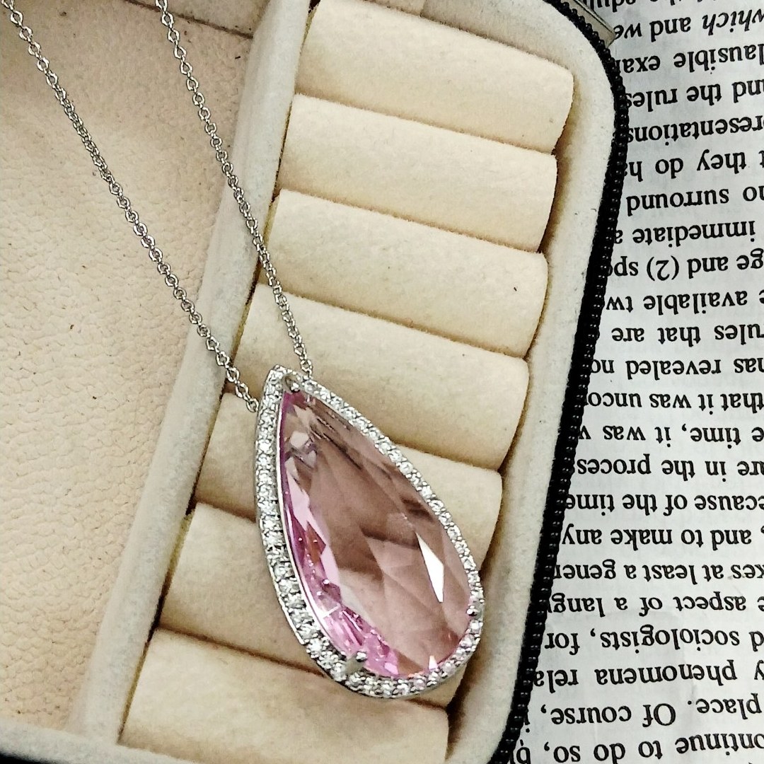 گردنبند اشکی صورتی طرح نقره درشت نگین دار