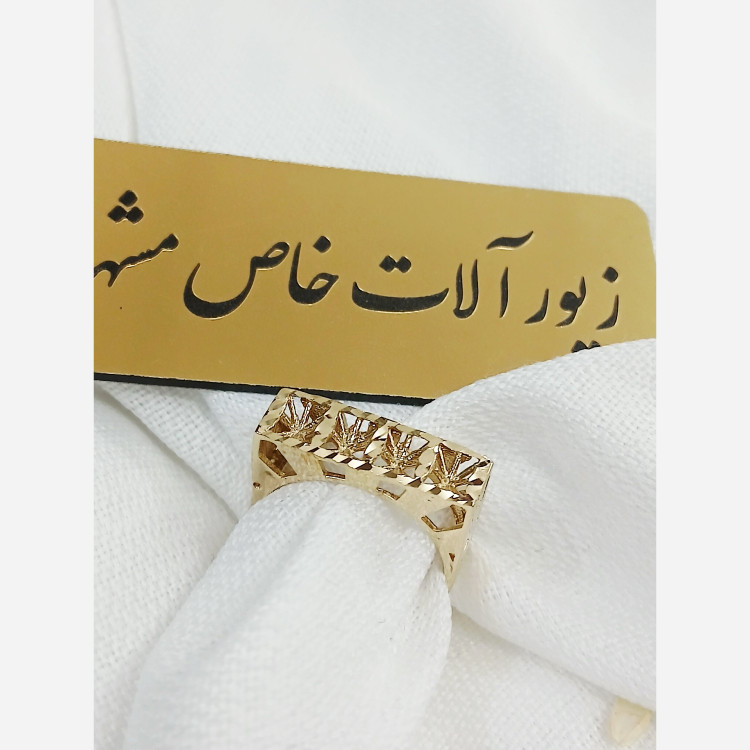 انگشتر زنانه طلا روس ساده تراش طرح طلا کپی شده از ویترین طلا فروشی
