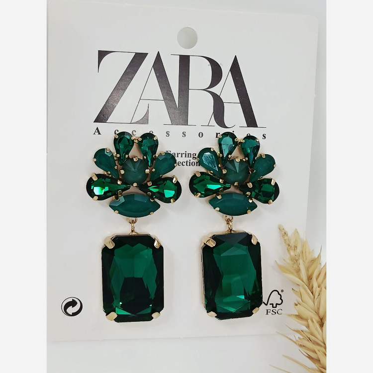 گوشواره زارا سبز جواهری خاص و شیک رنگ ثابت