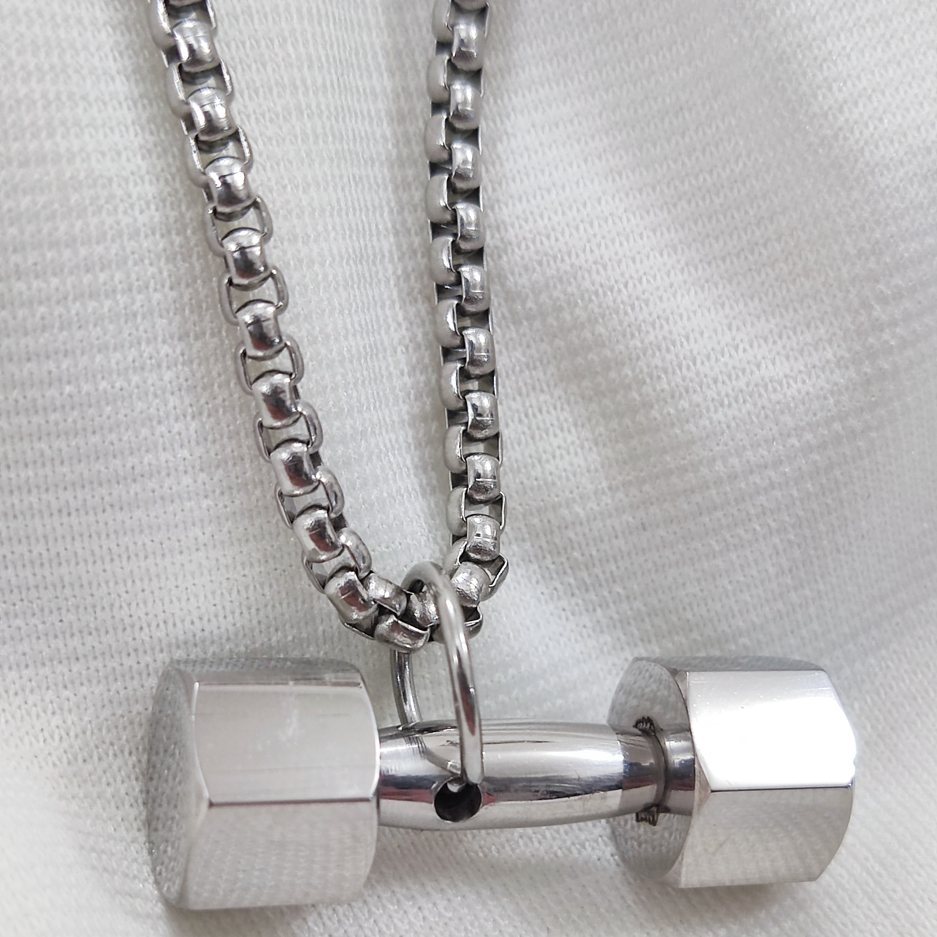 گردنبند دمبل استیل نقره ای با زنجیر ویتالی