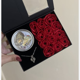 گردنبند مروارید عشق باکس گل معطر گالری زیمبا