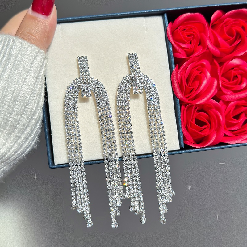 گوشواره جواهری (مجلسی)