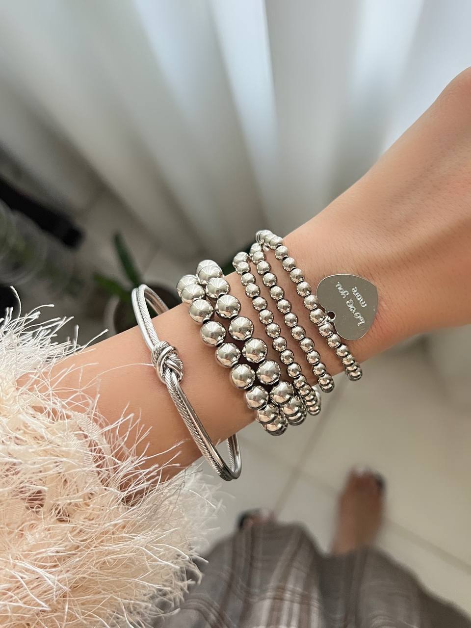 پک دستبند و بنگل نقره ای