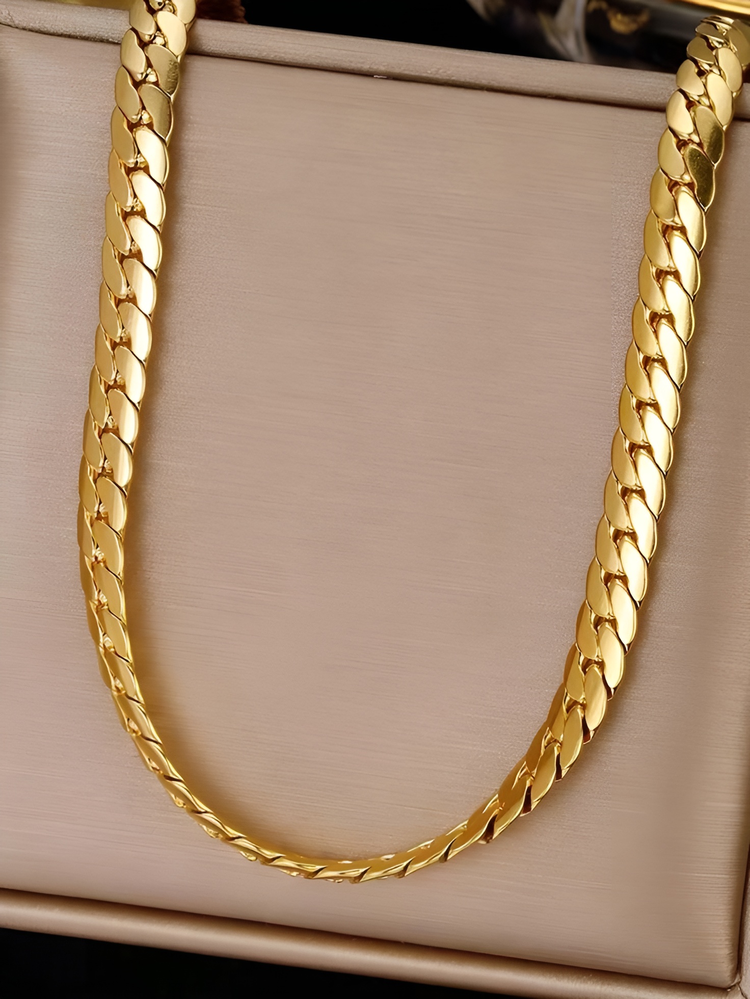 گردنبند کارتیر ماری مردونه