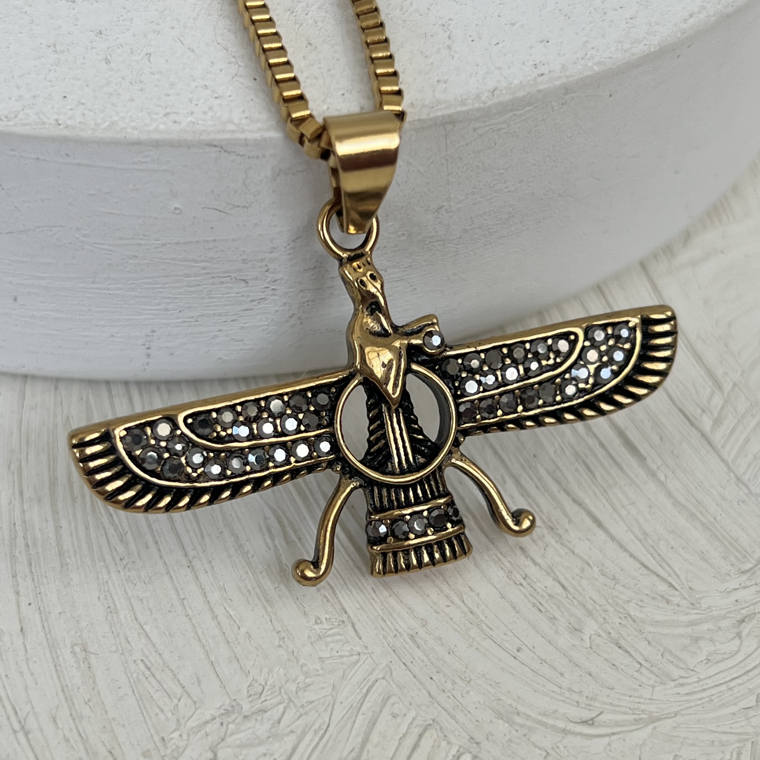گردنبند فربهر طلایی با سنگ مشکی کیفیت ++A