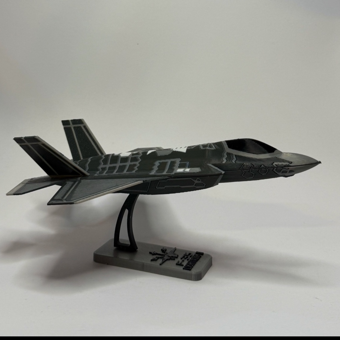 جنگنده F-35