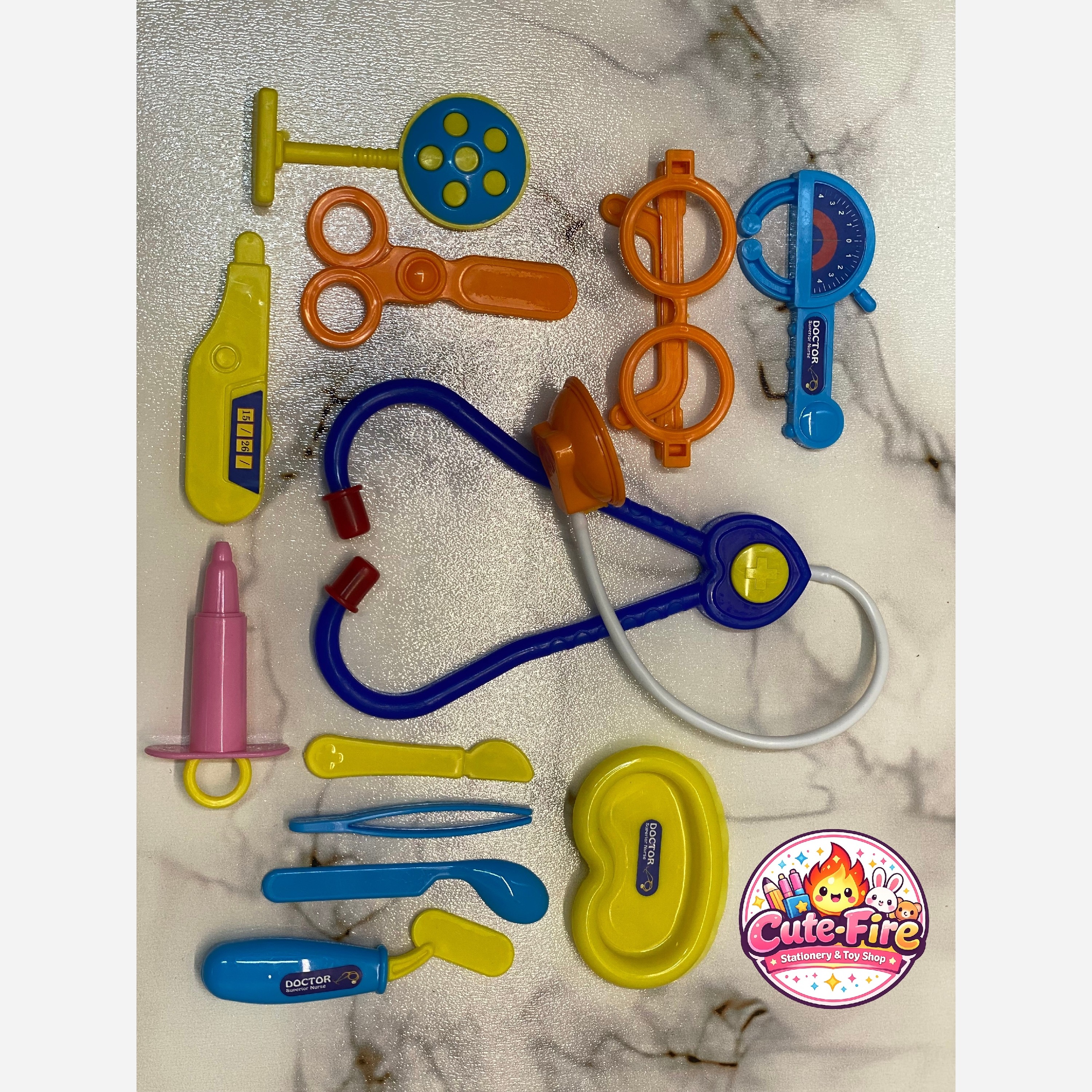 اسباب بازی ست دکتری 14 قطعه چمدانی ست پزشکی