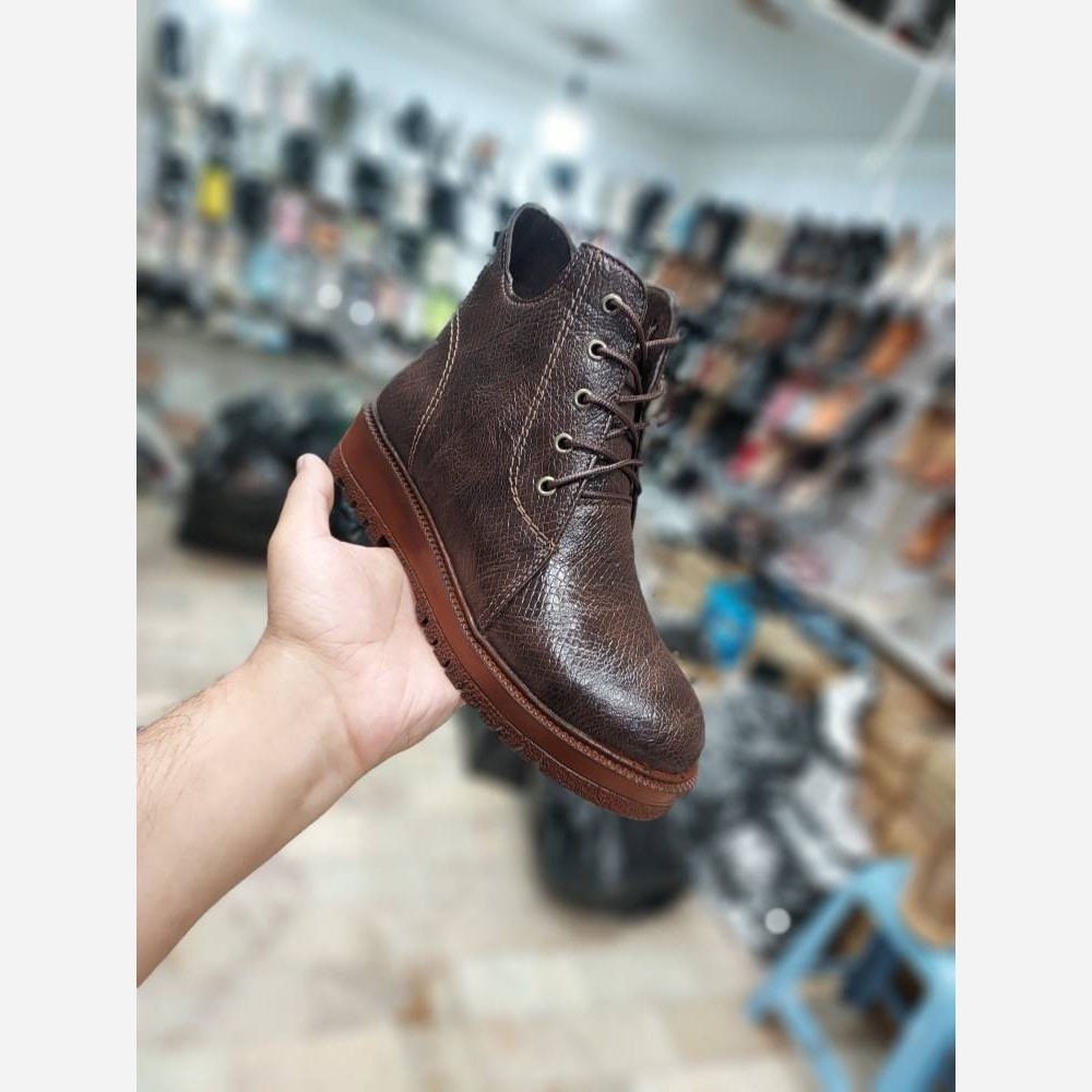 بوت بندی قهوه ای