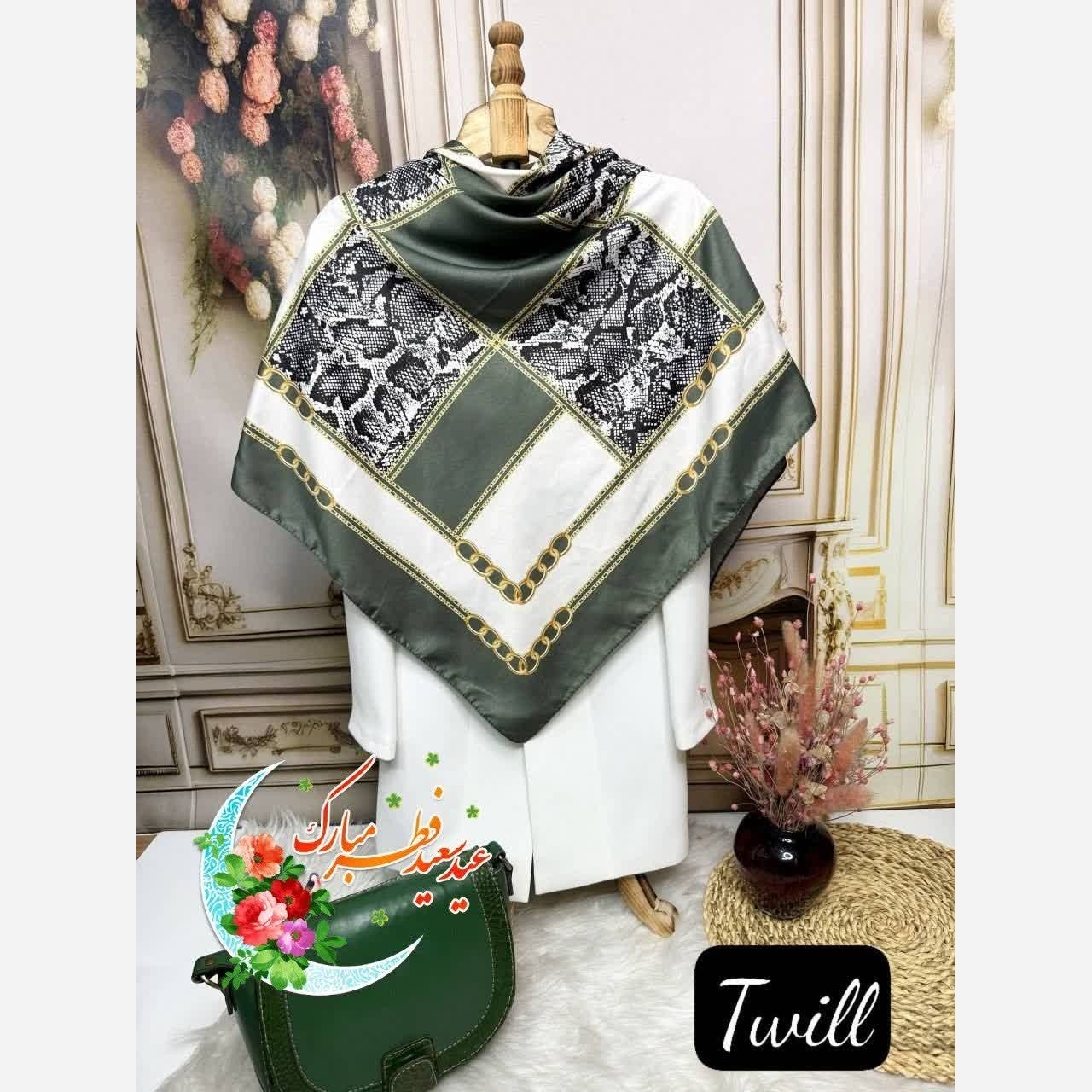 روسری ابریشمی زنانه