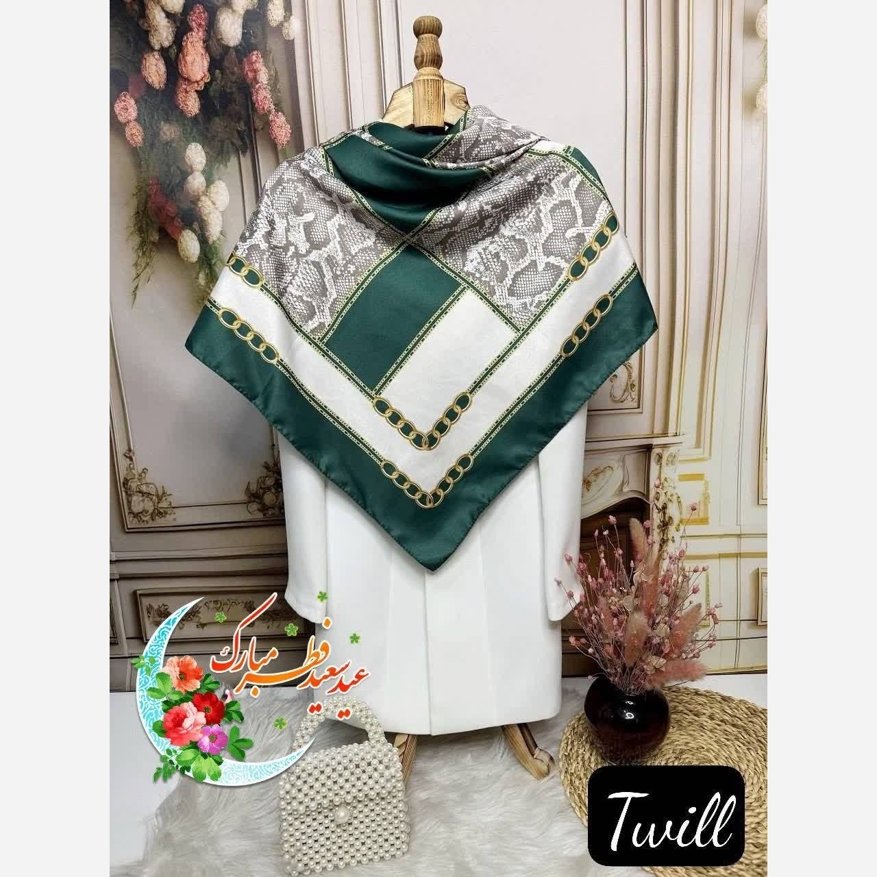 روسری ابریشمی زنانه
