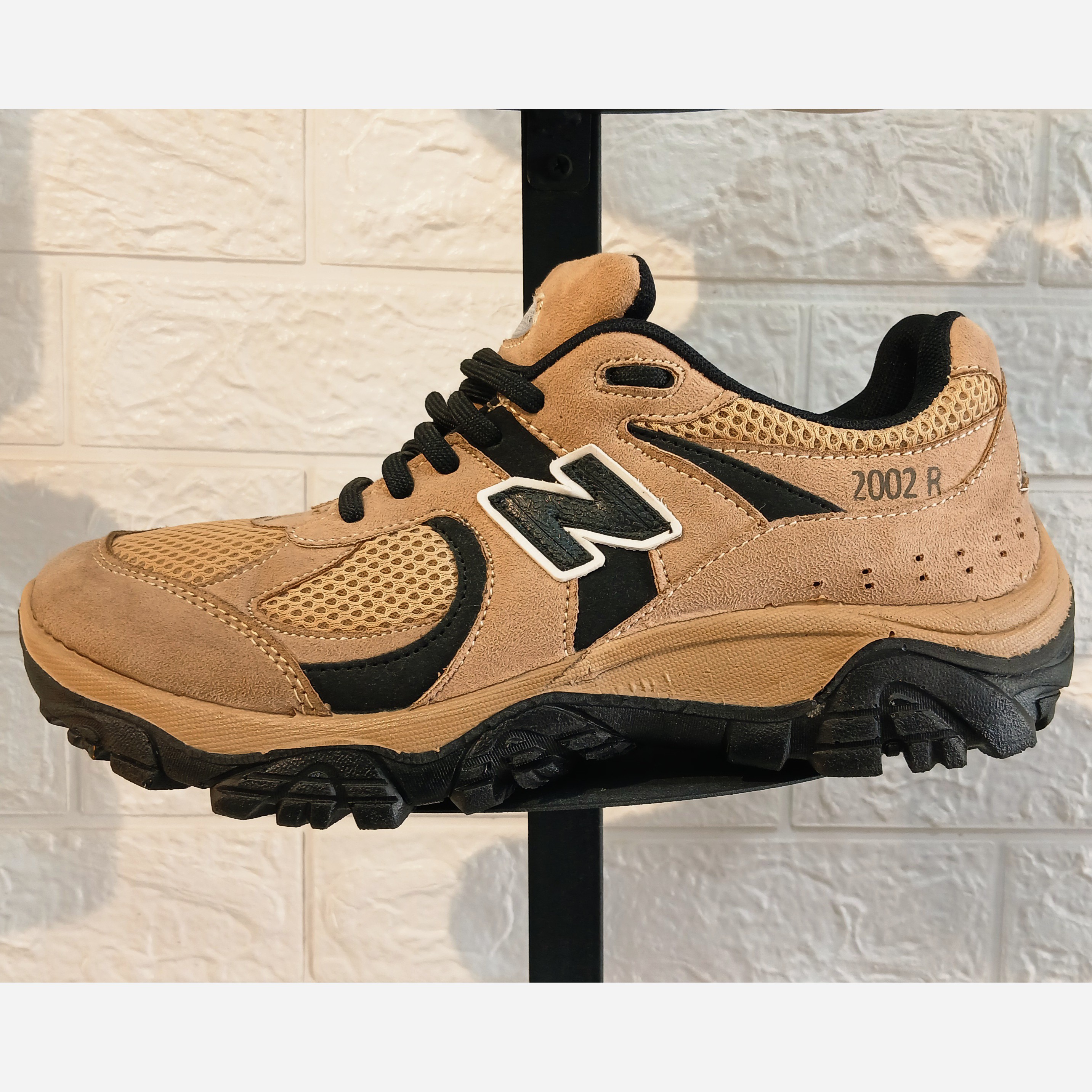 کتونی ورزشی مردانه نیوبالانس رنگ خاکی 39 تا 45 کفش New balance