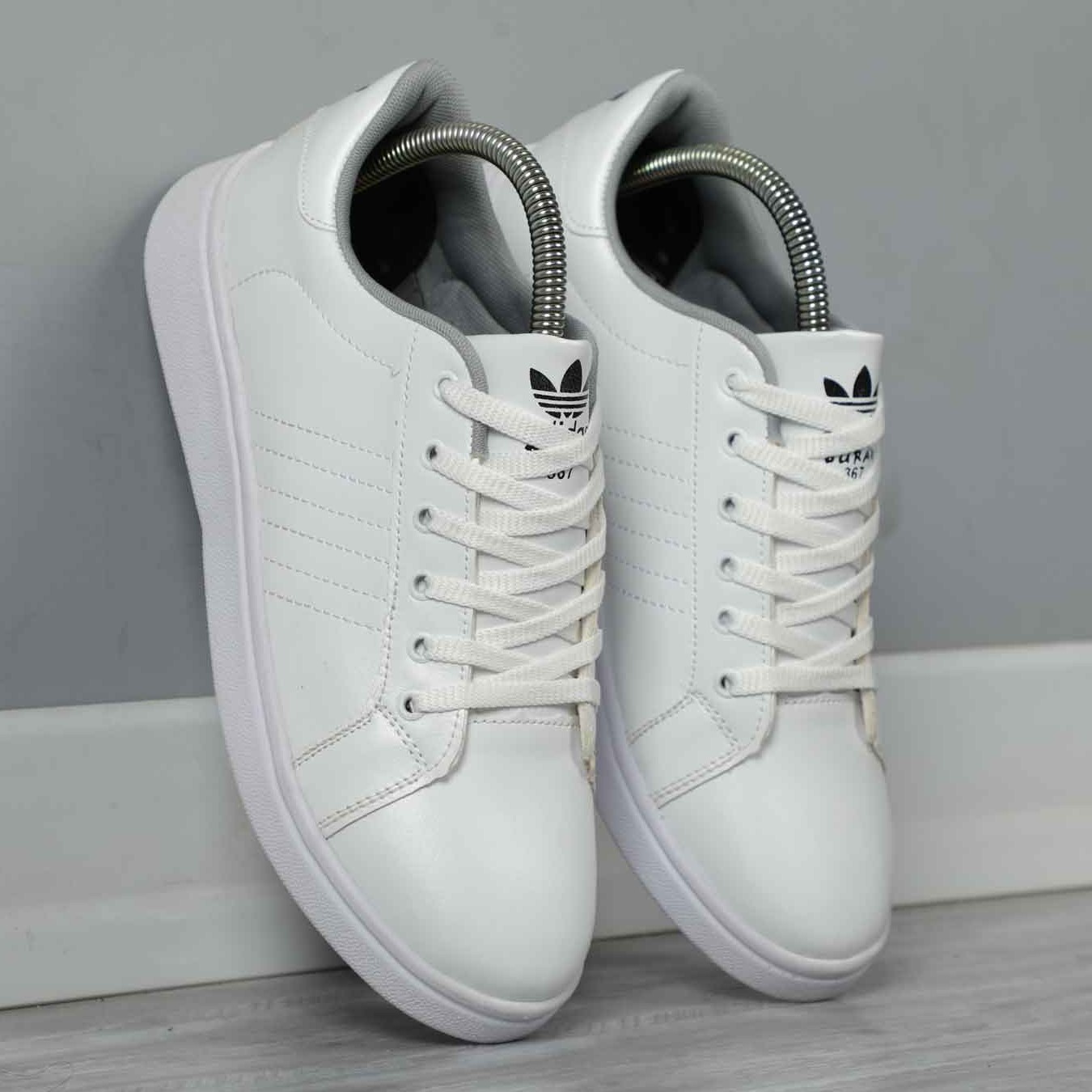 کفش مردانه ونس آدیداس بوراک سفید 36 تا 43 Adidas