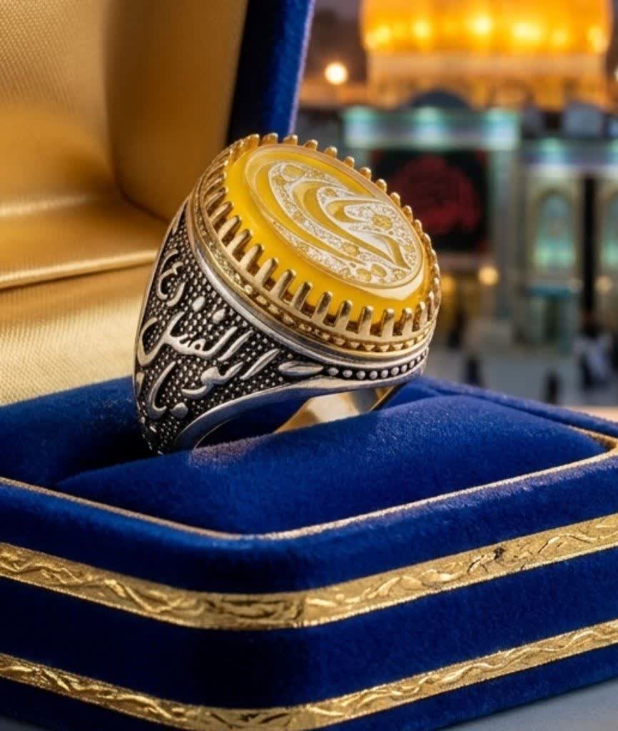 انگشتر نقره باسنگ عقیق زرد حکاکی یاحسین کد 5515