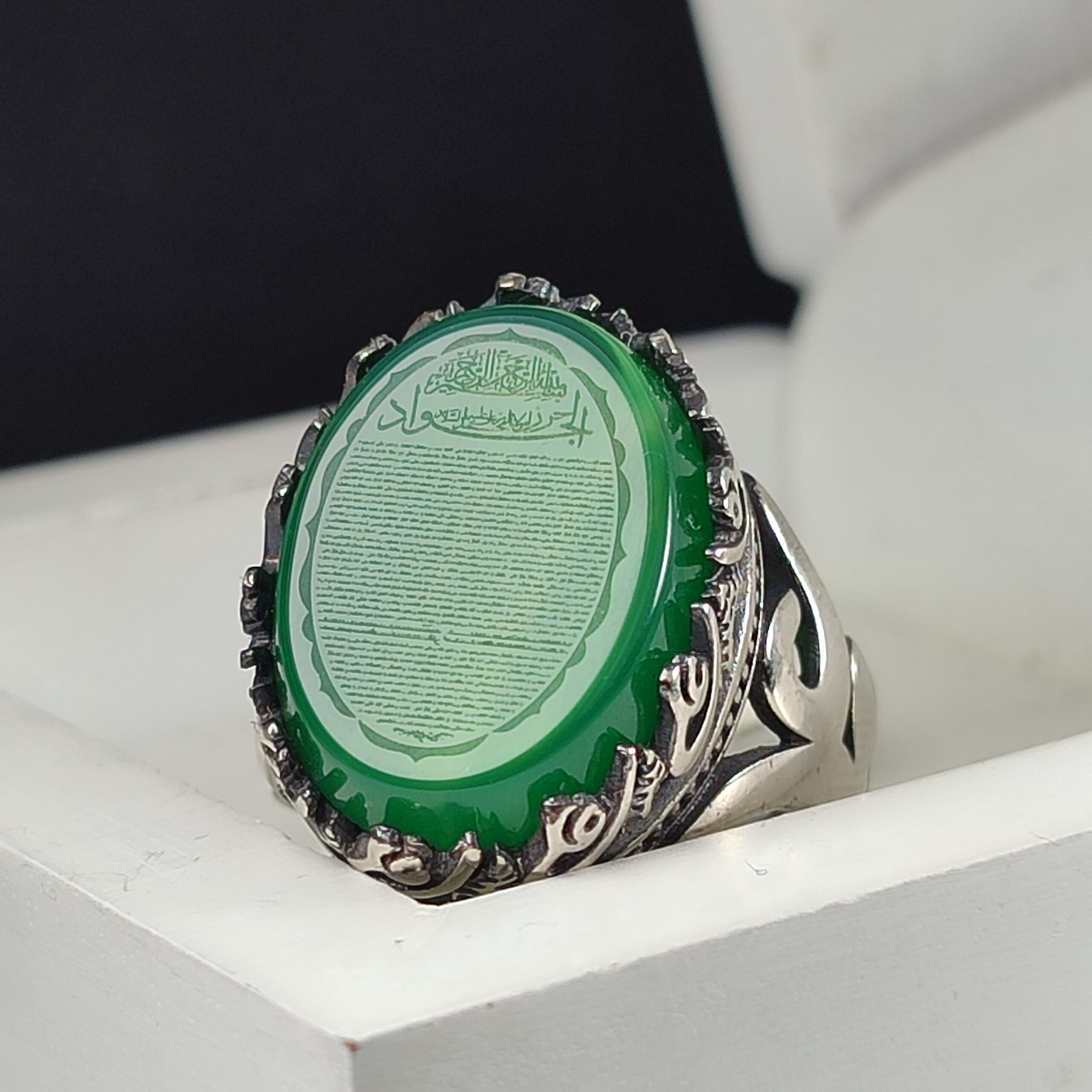 انگشتر عقیق سبز رکاب ذکر علی رکاب آلیاژی حکاکی حرز امام جواد (ع) کد 3582