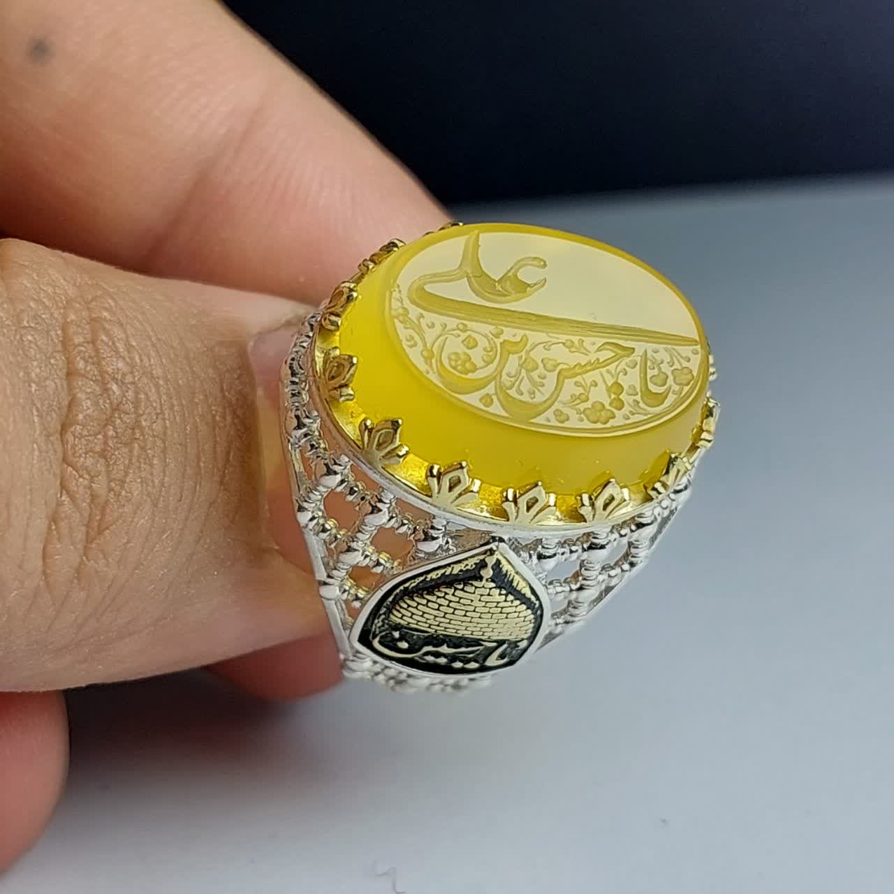 انگشتر شرف الشمس مردانه "خورشید کربلا" – حرز اعظم با رکاب متبرک به نام "یاحسین"  کد 1803