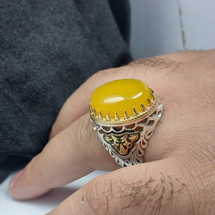 انگشتر نقره با سنگ عقیق شرف الشمس و رکاب نقره– کد 1034