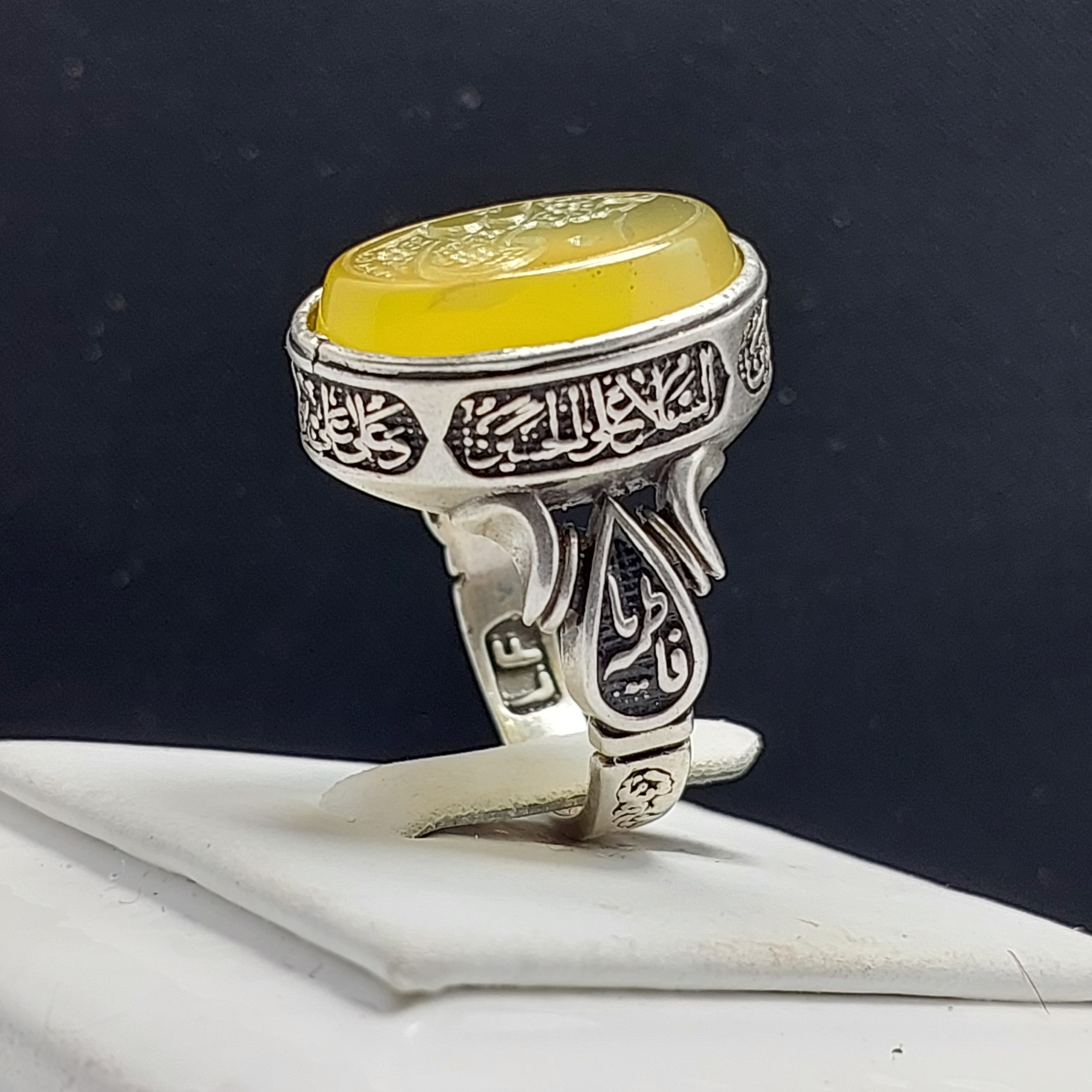 انگشتر عقیق زرد اصل با رکاب چهارسلام