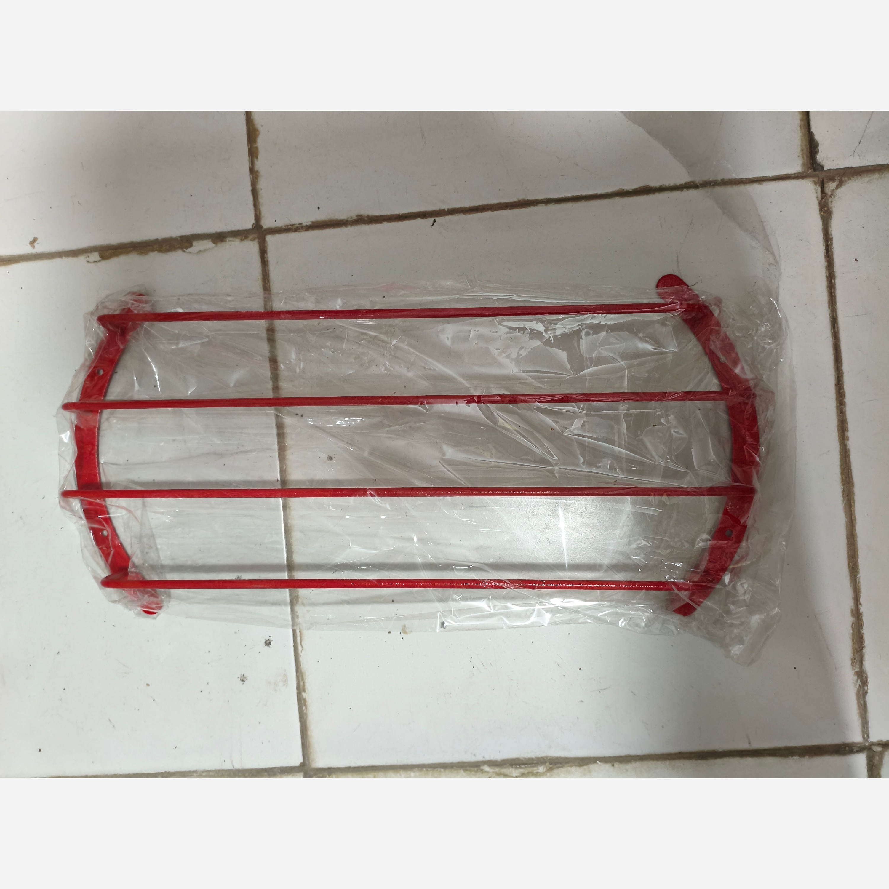 محافظ ساب ووفر خودرو مدل 289-B15
