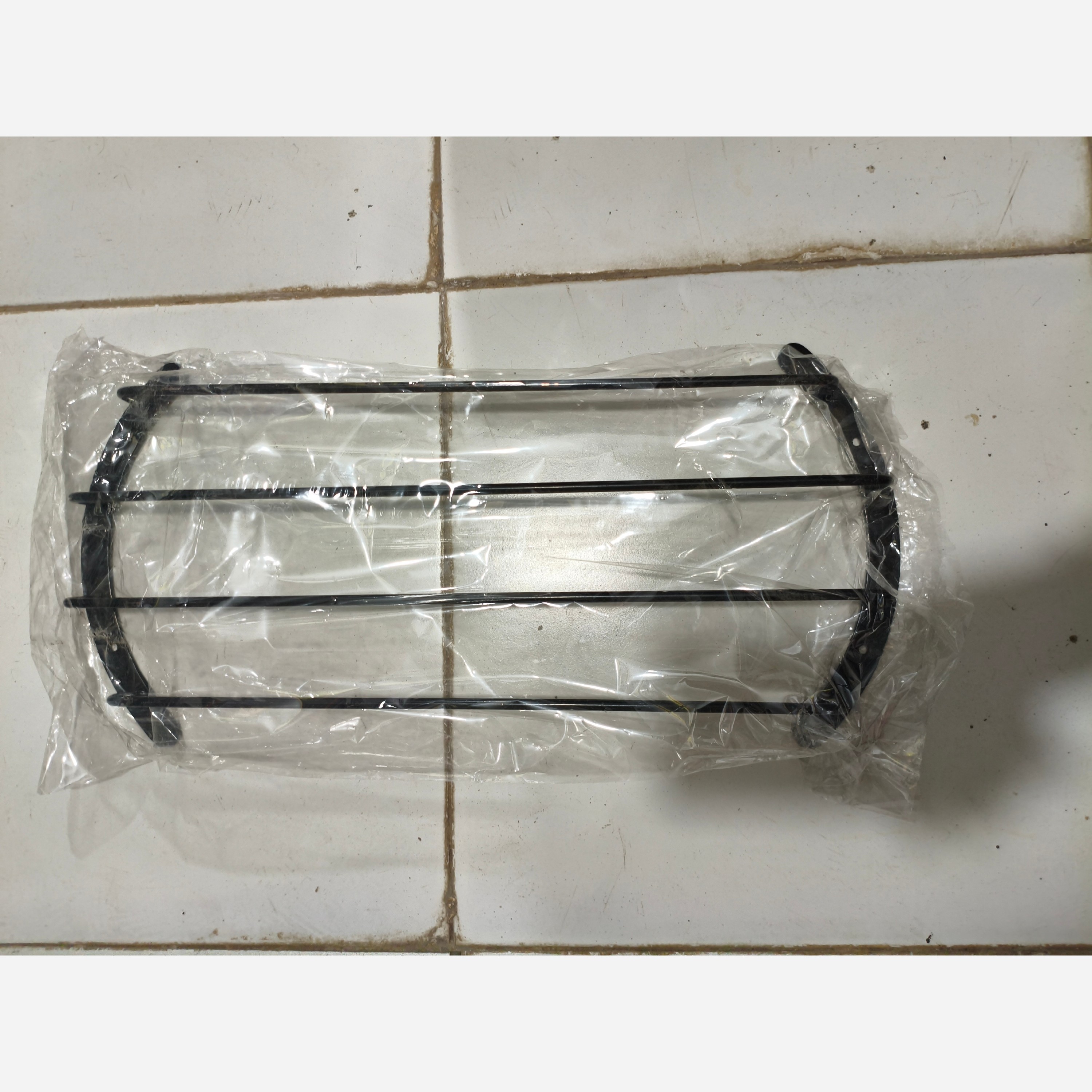 محافظ ساب ووفر خودرو مدل 289-B15