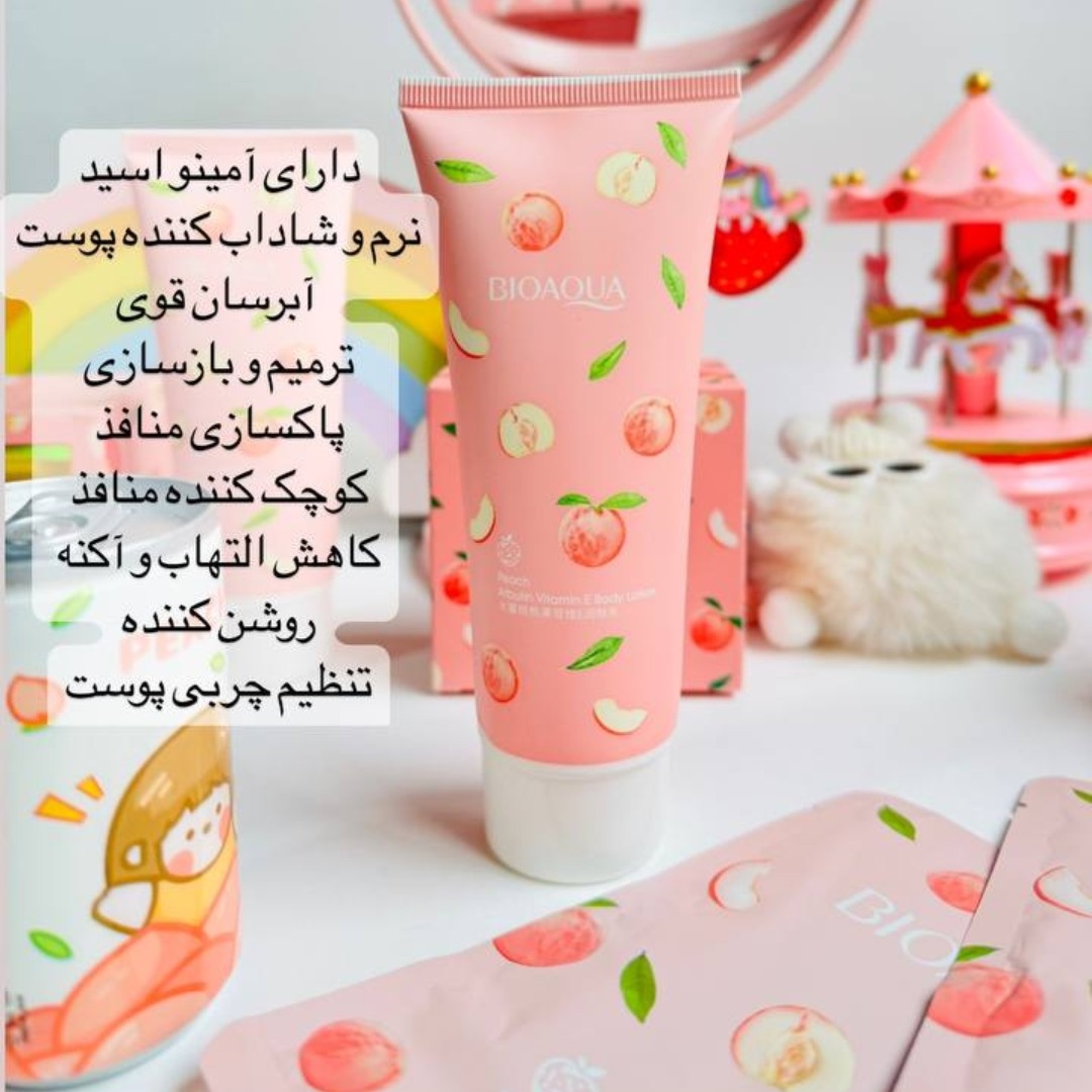 شوینده فوم شستشو هلو براشدار روشن کننده پوست رطوبت رسان و نرم کننده پوست خوشبو کننده و شاداب کننده پوست صورت بدن