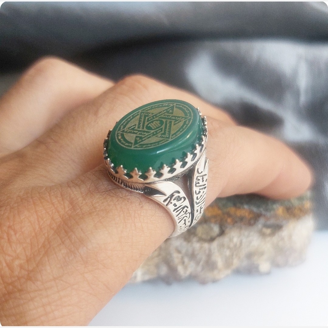 انگشتر عقیق سبز اصل ستاره سلیمان و حرز کامل امام جواد (ع)