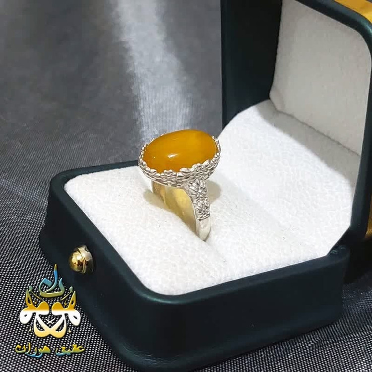 انگشتر عقیق شرف الشمس اصل زنانه