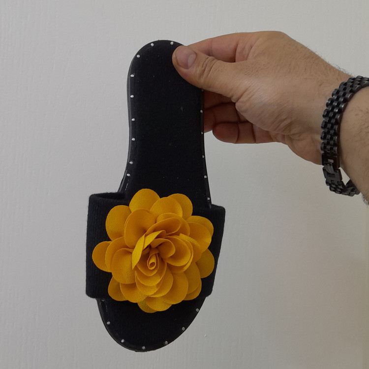 صندل رو فرشی زنانه گلدار خردلی ارسال رایگان