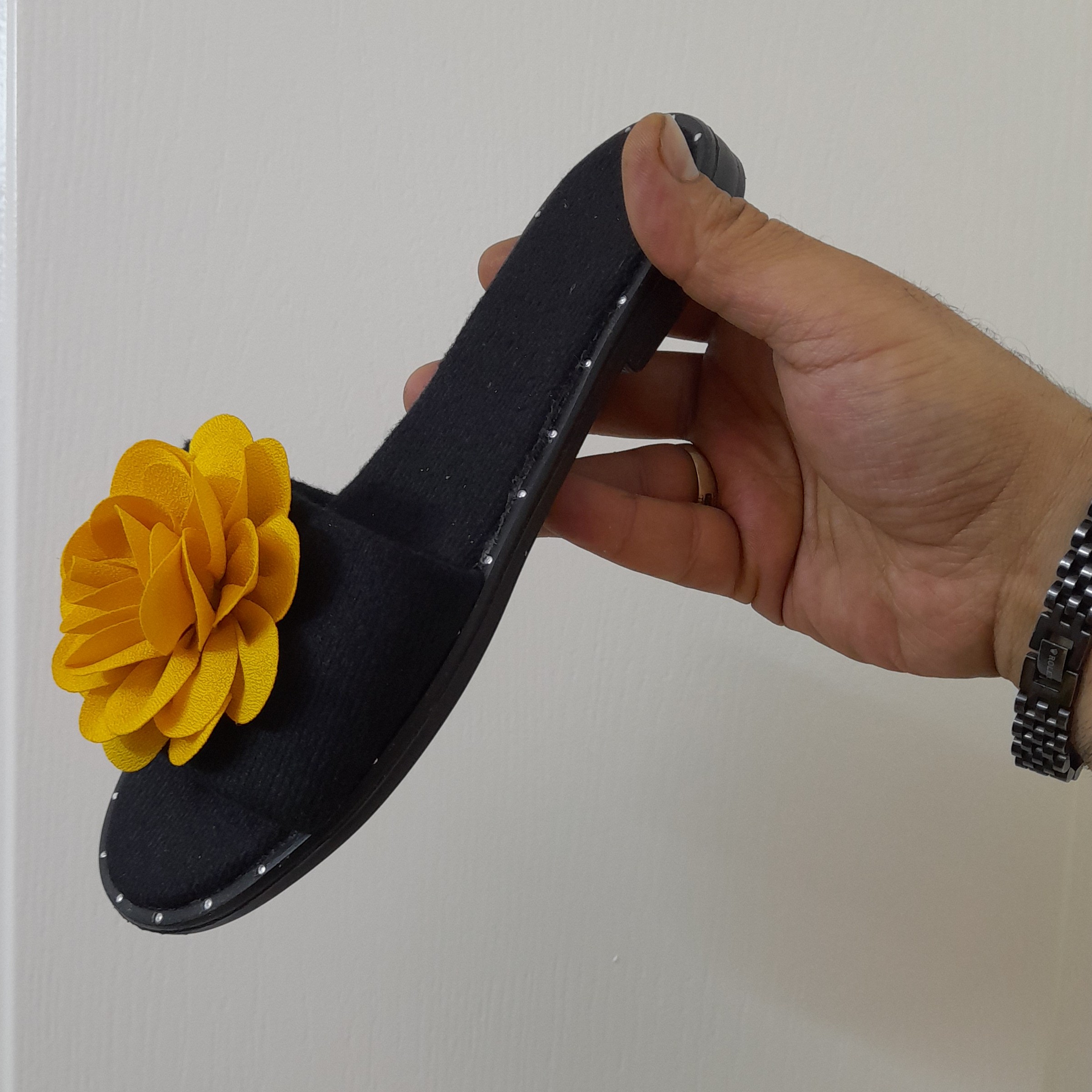 صندل رو فرشی زنانه گلدار خردلی ارسال رایگان