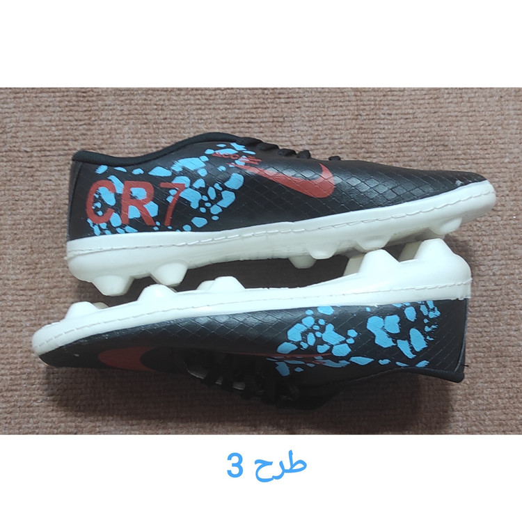 کفش استوک فوتبال اعلا مارک Nike سایز 44