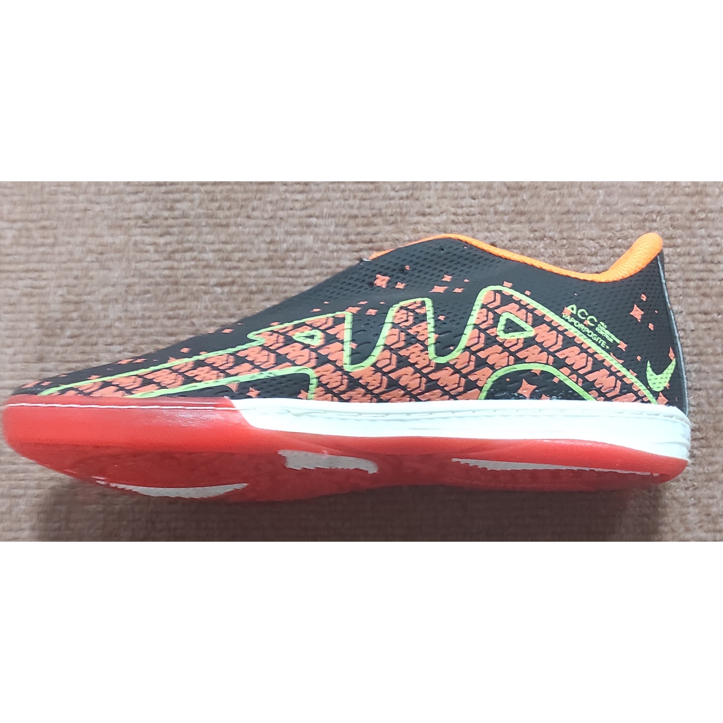 کفش فوتسال سالنی اعلا مارک Nike سایز 40 تا 44