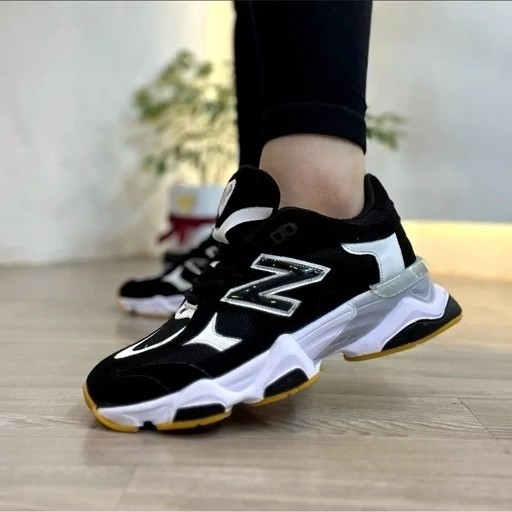 کتونی نیوبالانس 9060 زنانه (باکیفیت)