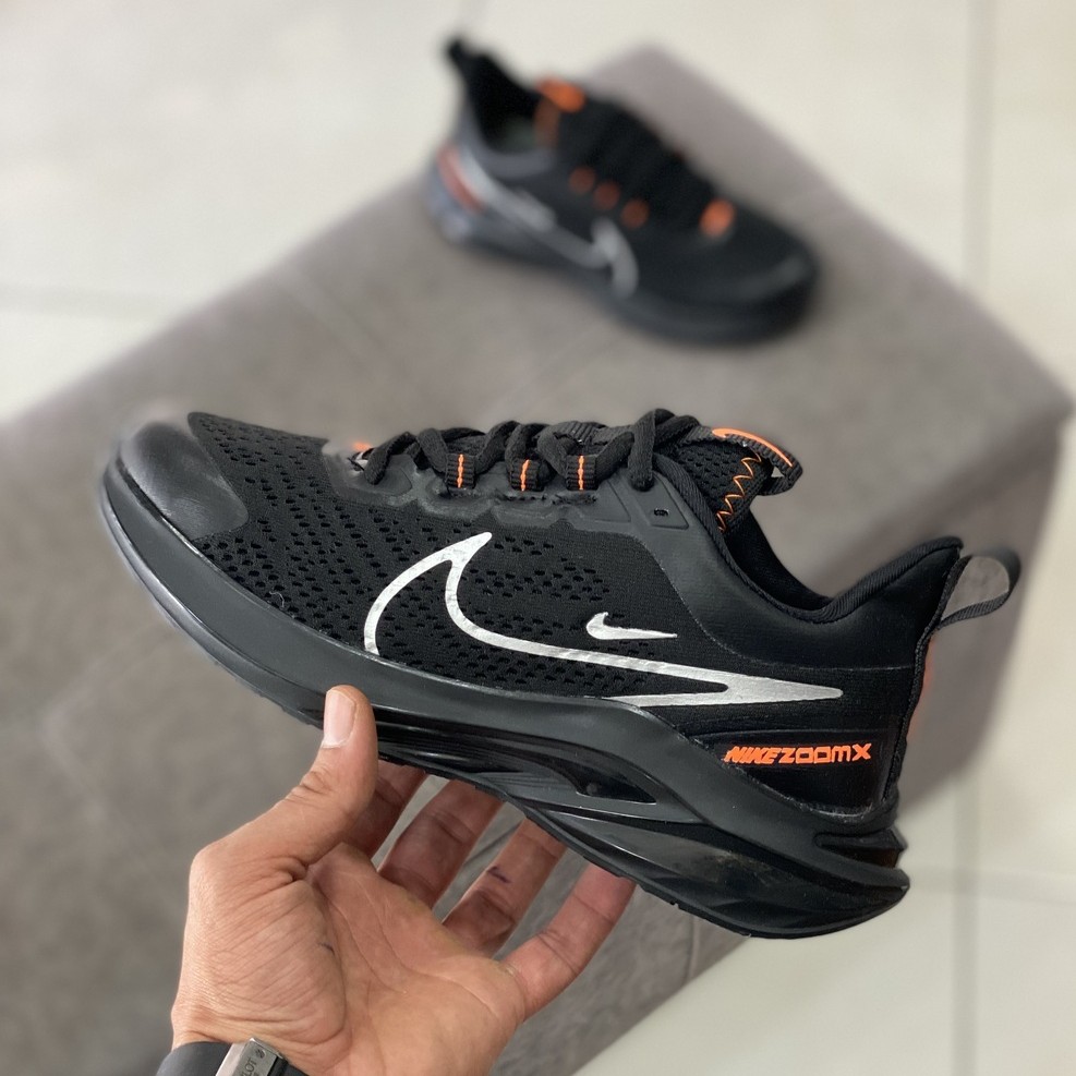 کفش اسپرت مردانه Nike zoomx (قیمت فوق العاده)