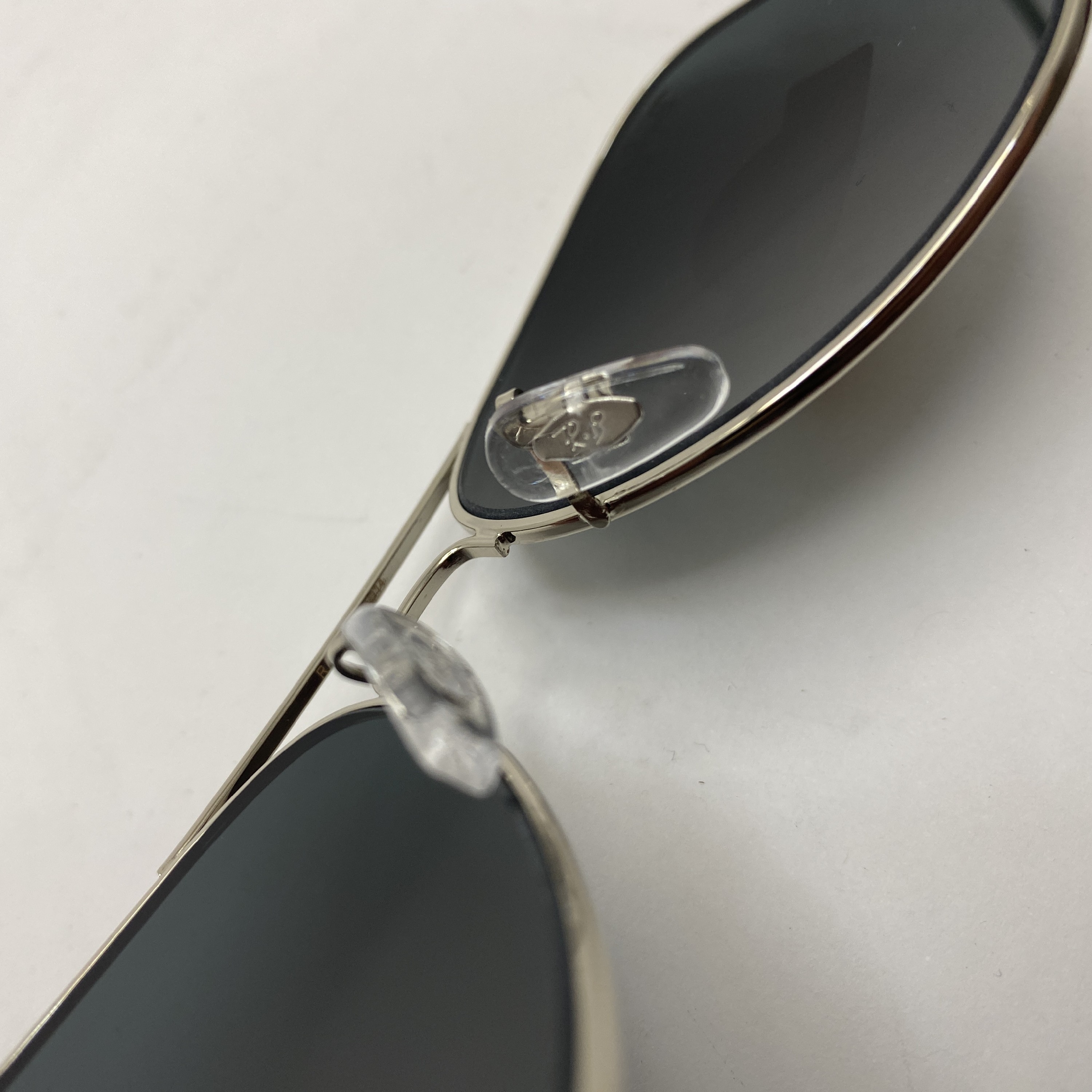 عینک آفتابی ریبن خلبانی rayban مشکی نقره ای با پک کامل ریبن