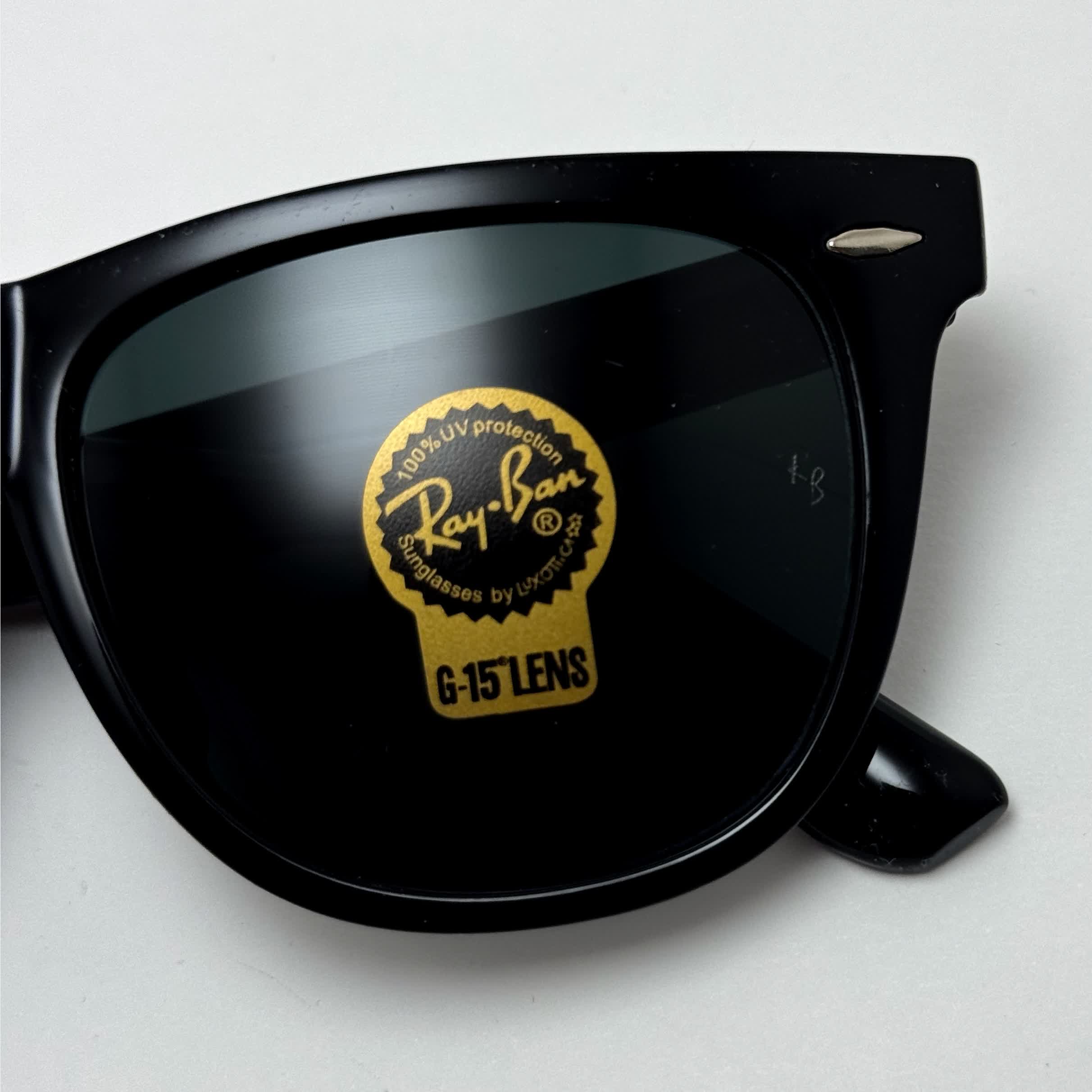 عینک آفتابی ریبن ویفرر شیشه سنگ مشکی براق به همراه پک کامل ریبن Rayban WAYFARER RB 2140 سایز 54 (ارسال رایگان)