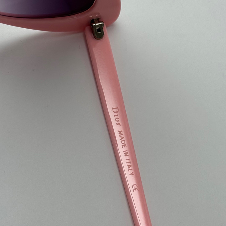 عینک آفتابی قلبی صورتی برند دیور DIOR - کیفیت مستر (ارسال رایگان)