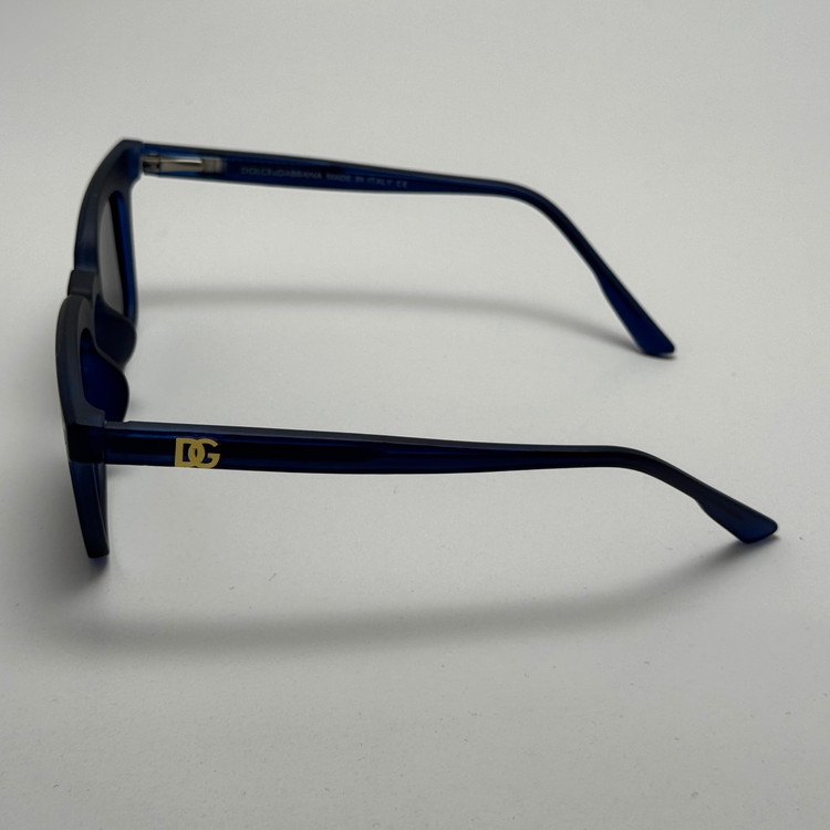 عینک آفتابی پلاریزه دولچه گابانا DOLCE GABBANA دسته سیم کشی شده لولا فنر آبی مات کد 7707 (ارسال رایگان)