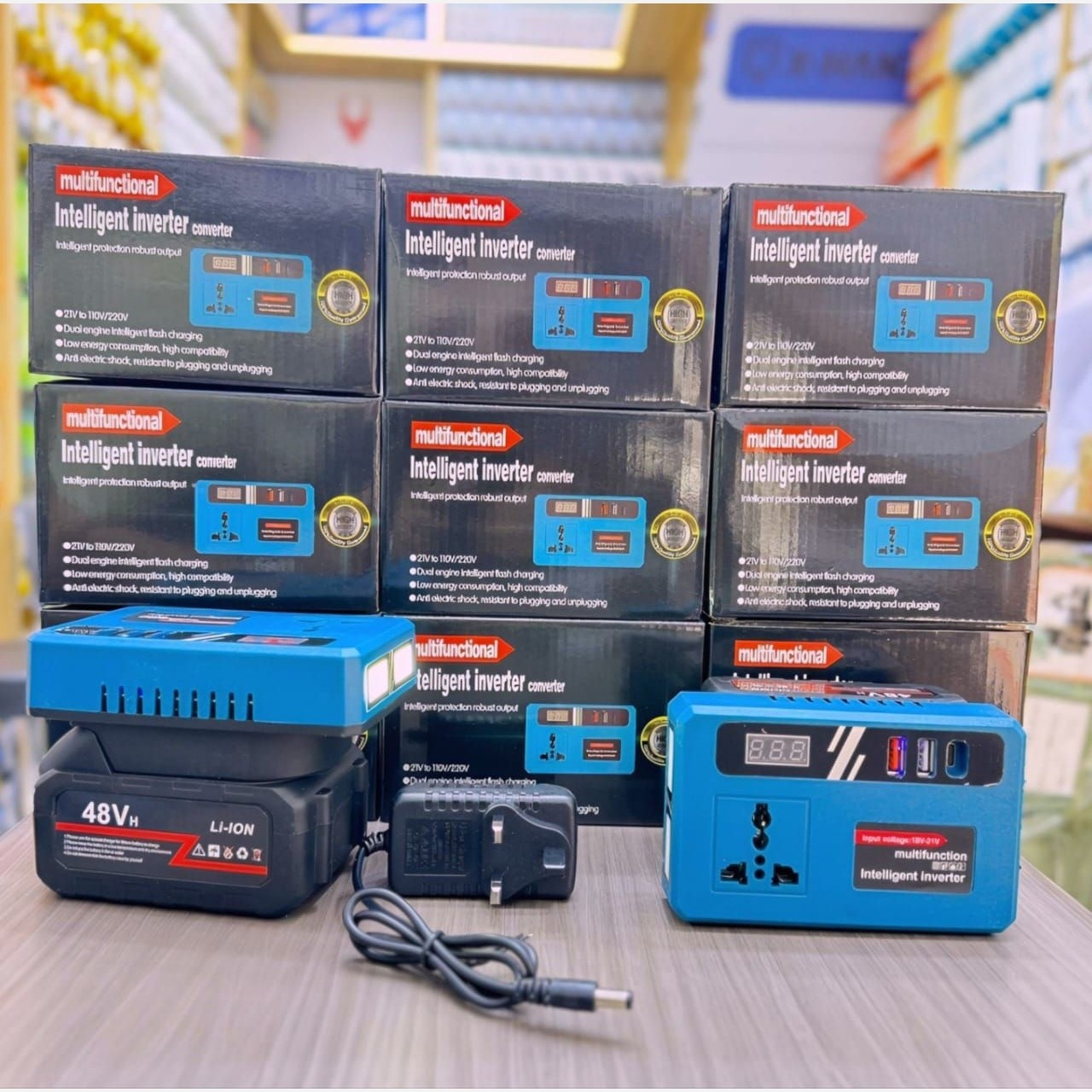 اینورتر چند کاره (وارداتی) Intelligent Inverter converter multifunctional دارای باتری 48 ولت و چراغ قوه ایکس