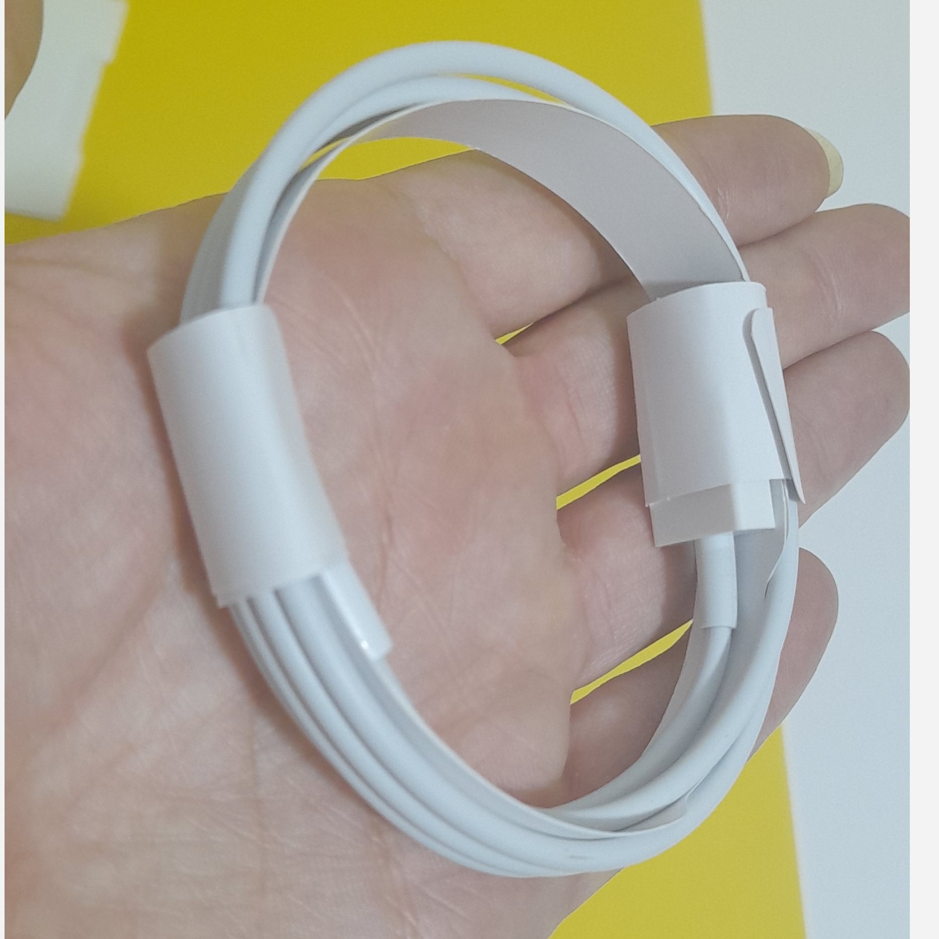 ایرپاد اپل سری Airpods 2 آمریکا بالاترین کیفیت بازار Anc دار گارانتی دبی فروش به قیمت پارسال ایکس