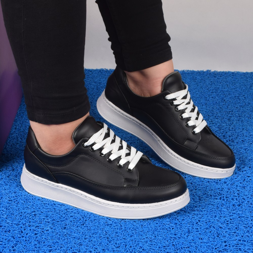 کفش اسپرت زنانه رنگ مشکی37/40 دور دوخت و کف دوخت پرفرووش