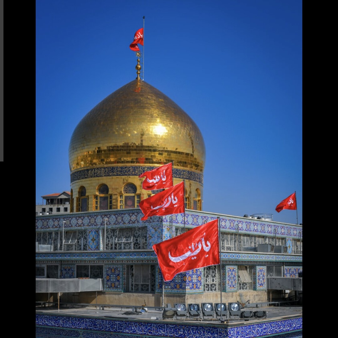 پرچم حرم حضرت زینب طرح پرچم گنبد متبرک به پرچم گنبد اصلی و صحن حرم با جعبه نفیس ،