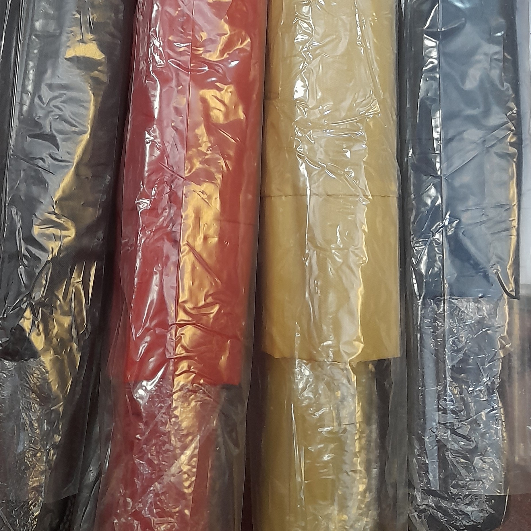 چتر مردانه چتر نیمه اتوماتیک یک نفره چتر تاشو مشکی چتر تاشو تانک چتر مسافرتی